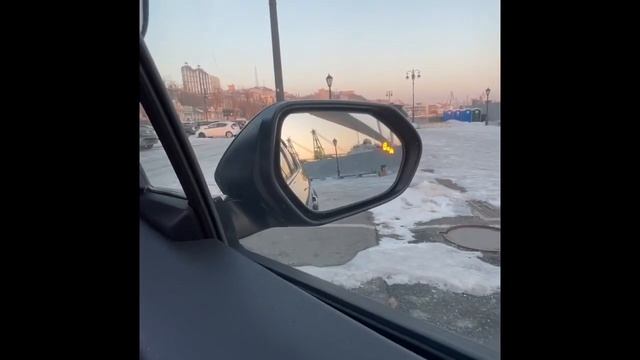 Краткий обзор Toyota C-HR 2018 года 1.8 гибрид смотреть онлайн