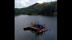 А вы видели плавучую ГЭС? - Have you seen the floating Hydroelectric power plant?