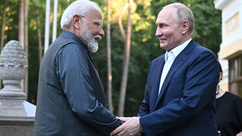«В домашней обстановке»: Путин встретился с премьер-министром Индии Моди
