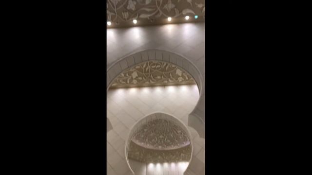 Поездка в Дубай-часть 5. Мечеть Шейха Зайда в Абу-Даби. Индийский океан. Фуджейра. Черепаший остров смотреть онлайн