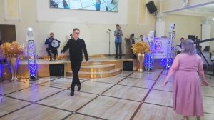 SHORTS.Осетины танцуют лезгинку в Нальчике