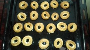 Горячая закуска из сушек с фаршем