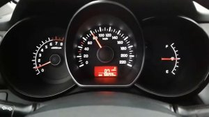 KIA RIO гудит