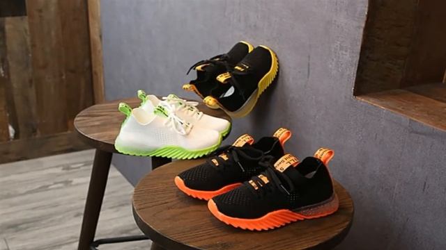 Кожаные модные спортивные детские кроссовки Leather Fashion Sports Kids Sneakers смотреть онлайн