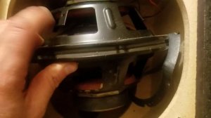 Bose 701 how to open the speaker