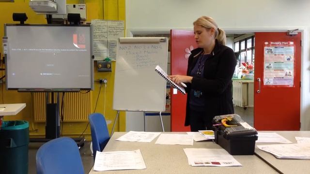 Unit 201 Task B Colour assignment briefing part 1 смотреть онлайн