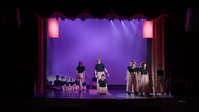 Сценический перформанс «Красная нить» смотреть онлайн