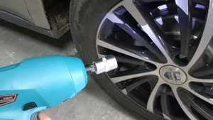 Распаковка — Гайковерт Bort BSR-12H