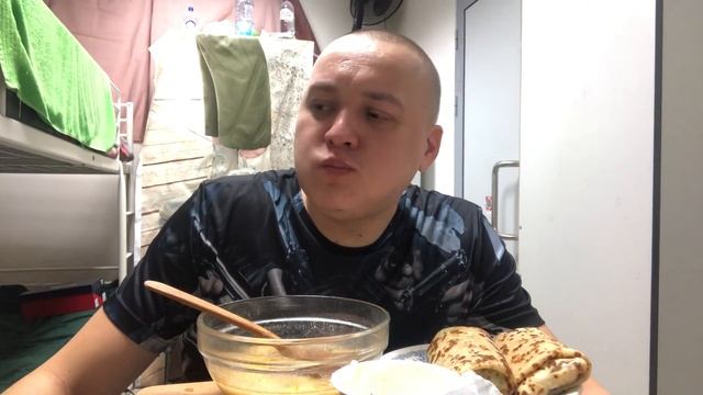 Сборная Солянка| Блины со сметанкой МУКБАНГ MUKBANG