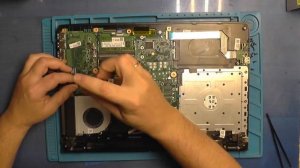 Разборка ноутбука ACER TravelMate P259