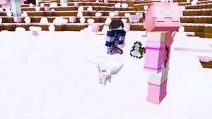 Playing Minecraft as a HELPFUL Strawberry Cake Kitten!