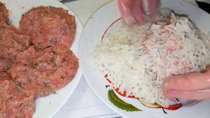 МЯСНЫЕ ЁЖИКИ, ТЕФТЕЛИ С РИСОМ НА СКОВОРОДЕ.Рецепт на скорую руку.