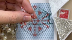 ЁЛОЧНАЯ ИГРУШКА - из бисера часть II * процесс создания #DIY (28)