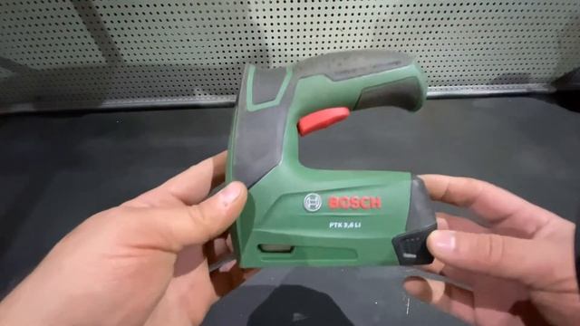 Аккумуляторный степлер BOSCH смотреть онлайн