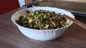 как сделать салат из проросшей сои.