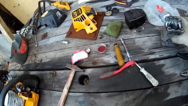 Бензопила Partner 371. Замена поршневой группы смотреть онлайн