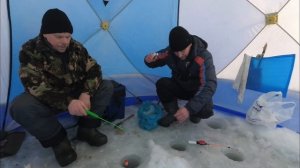 Ловля НАВАГИ. Морская зимняя рыбалка / Тавричанка #жекарыболов #рыбалкасольда