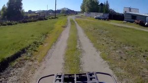 Отдых на природе. Покатушки на квадроциклах.
