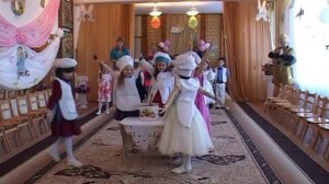 "Варись кашка" танец в детском саду