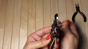 Браслет из паракорда