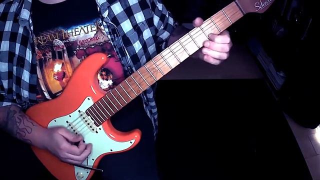 Schecter Nick Johnston Traditional (The Ultimate Sub £1000 Strat???) смотреть онлайн