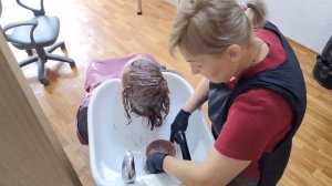 Выход из темного, с помощью мелкого мелирования.