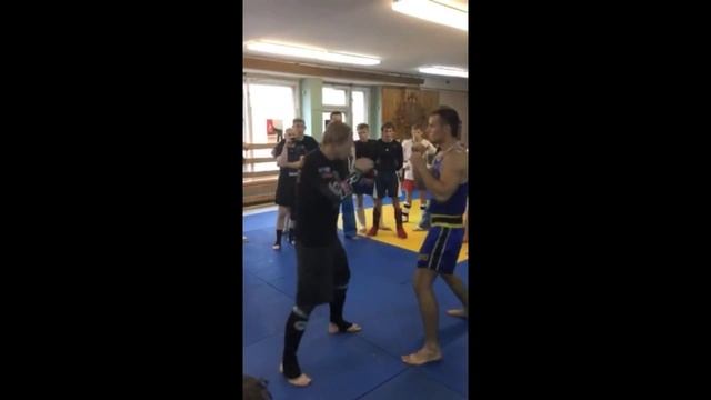 Разминка для ударника 3/ Puncher warm up 3 смотреть онлайн