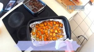 Салат из печеной тыквы с перловкой и гранатом