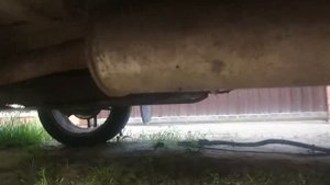Вывел глушитель вперёд VW T3