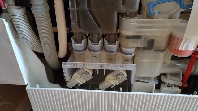 Посудомойка Bosch набирает мало воды смотреть онлайн