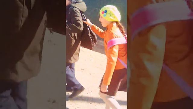 Одноклассник бьёт своих одноклассников
