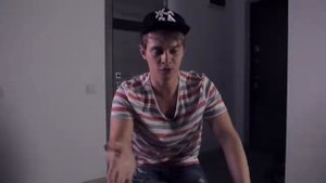 Познакомились в интернете, тра*нул на первой встрече 18+