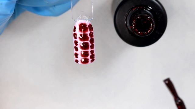 Три быстрых дизайна гель-лаком для начинающих смотреть онлайн