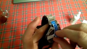 Наклейка защитного стекла на CASIO MWA-100HD завершилась фиаско!)