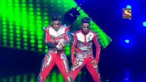 "Ghungroo" पर यह Robotic Dance Act है काफ़ी Mind Blowing | India's Best Dancer | Performances