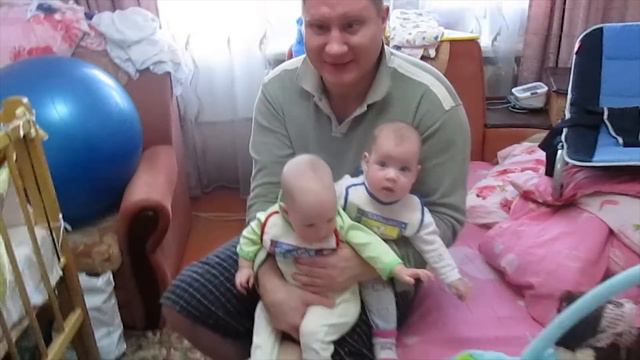 Папа коняшка Dad instead of a horse