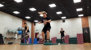 Степ аэробика (финальная связка 8) | Виталий Шевченко