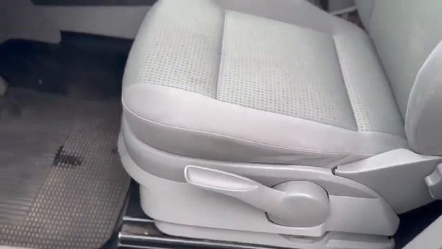 Volkswagen Caddy 1.9 TDI 105CV DSG TUACAR смотреть онлайн