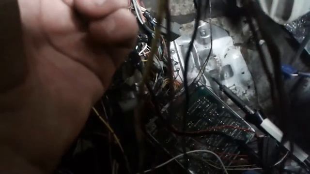 Toyota Mark 2 GX71. Распиновка фишек АКПП. Часть 2. смотреть онлайн