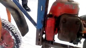 ОБЗОР мото из бензопилы урал=)