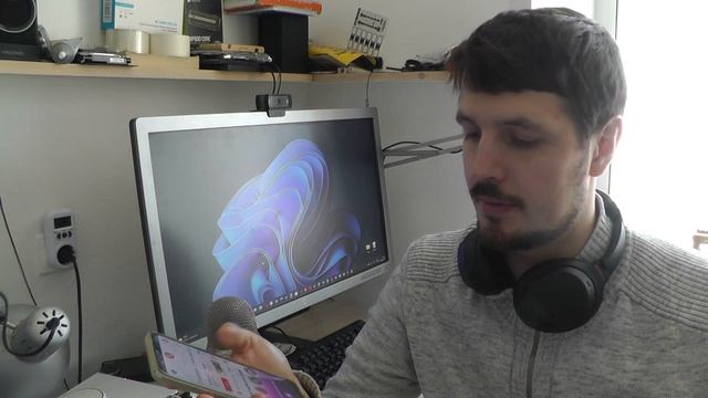 Кто лучше определяем музыку : Shazam или Алиса ? смотреть онлайн