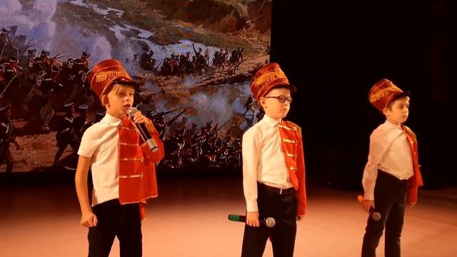 Театральный коллектив "Солнечный город" - стихотворение "Бородино" смотреть онлайн