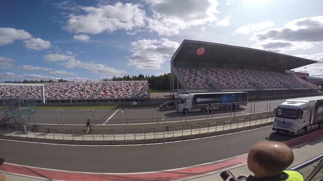 Умный грузовик! смотреть онлайн