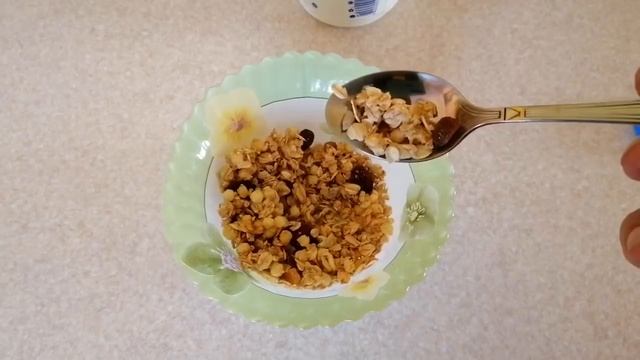 Мои недостатки. Я — непоследовательная вруша. Рецепт рогаликов с орехами. смотреть онлайн