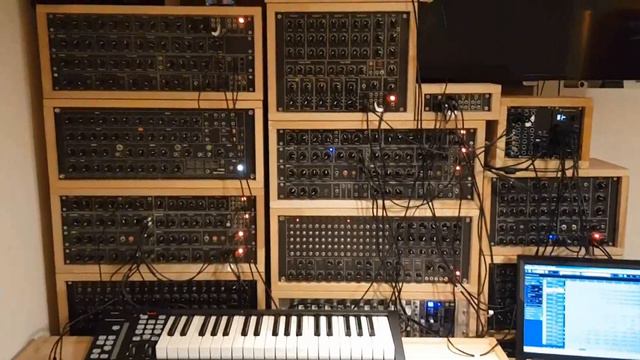 Chill Out смотреть онлайн