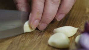 Что творят чеснок? Даже 1 чеснок может вызвать НЕОБРАТИМЫЕ ПРОЦЕССЫ в организме. #чеснок #желудок