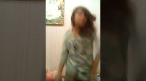 Танец под песню мало половин