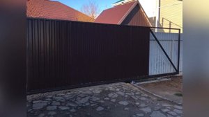 IMG_218883255.MOV