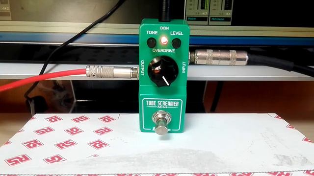 Ibanez Tube Screamer MINI Review смотреть онлайн
