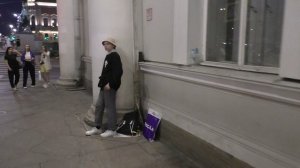 Вечерний город в период белых ночей